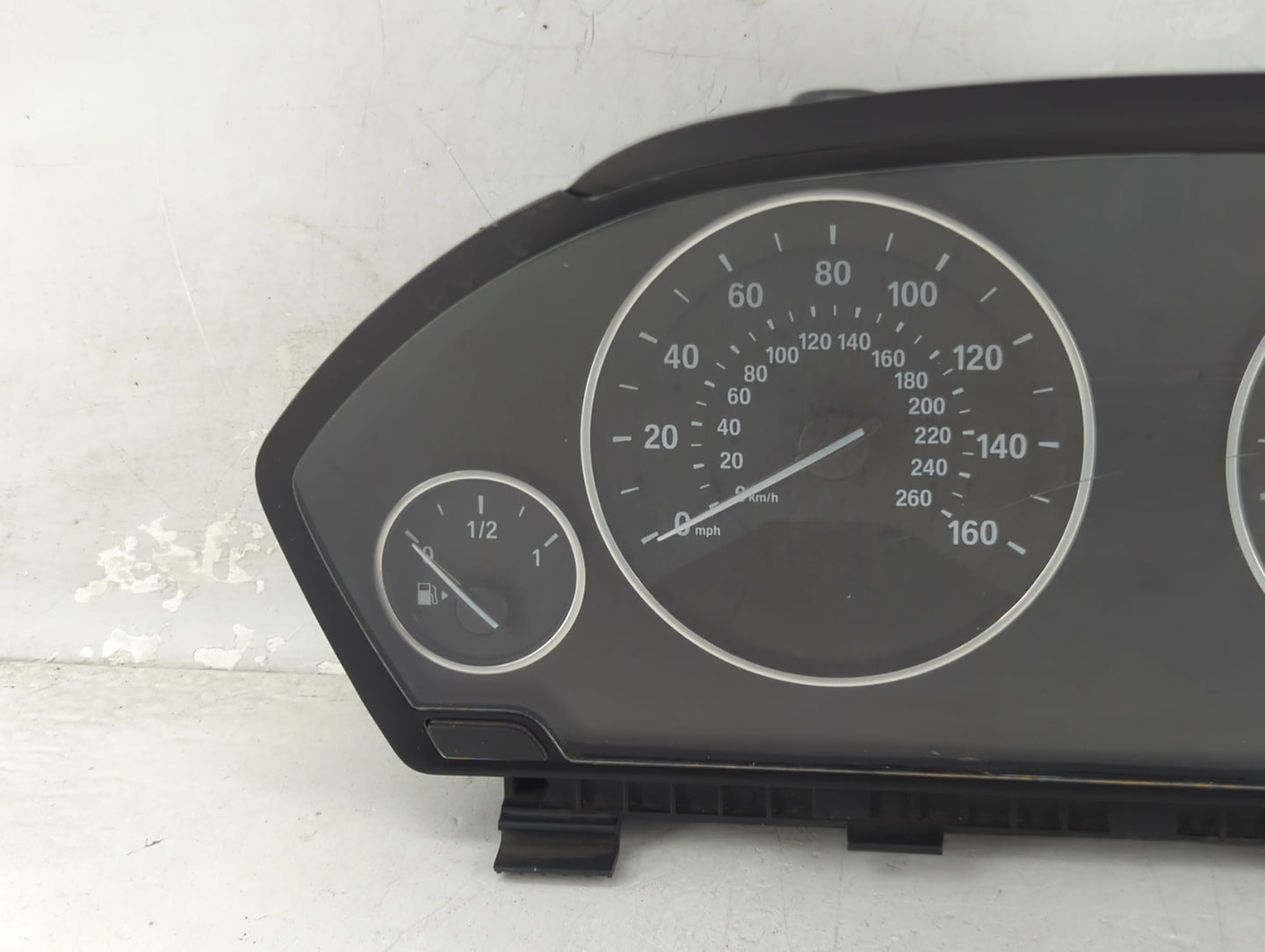 2017 Bmw 330i Instrument Cluster Speedometer Gauges P/N:6843137-01 9232895 Miles:3K Fits OEM Used Auto Parts - Oemusedautopa
