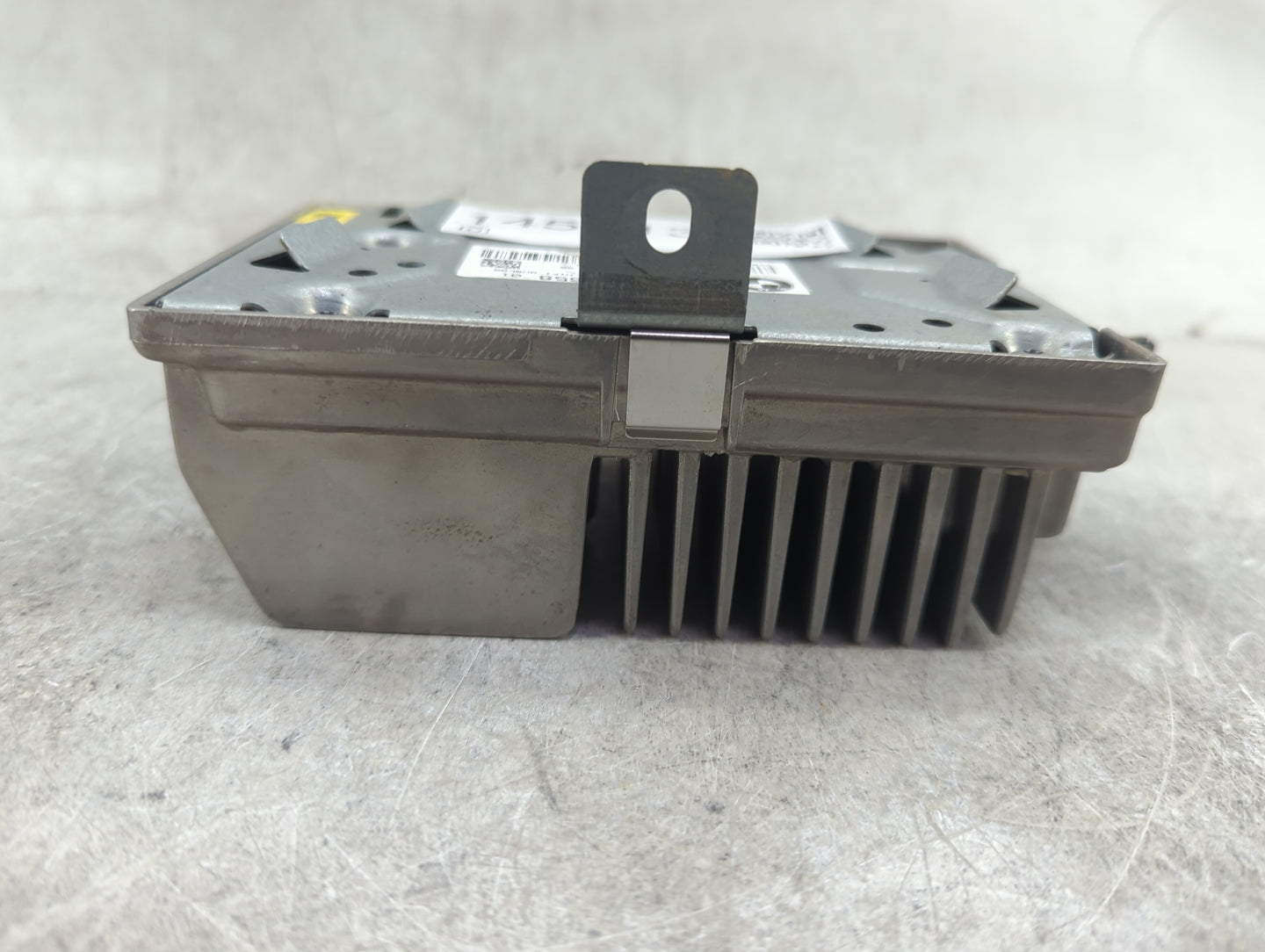 2017-2019 Bmw 330i Radio Speaker Amplifier 1456136 - Oemusedautoparts1.com