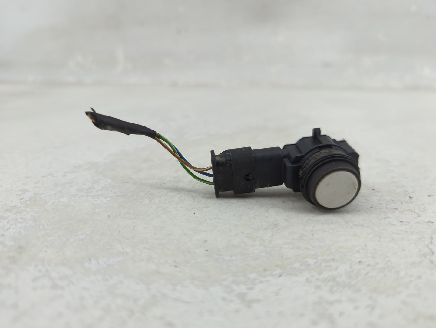2017 Bmw 330i Front Park Assist Sensor White 1456223 - Oemusedautoparts1.com