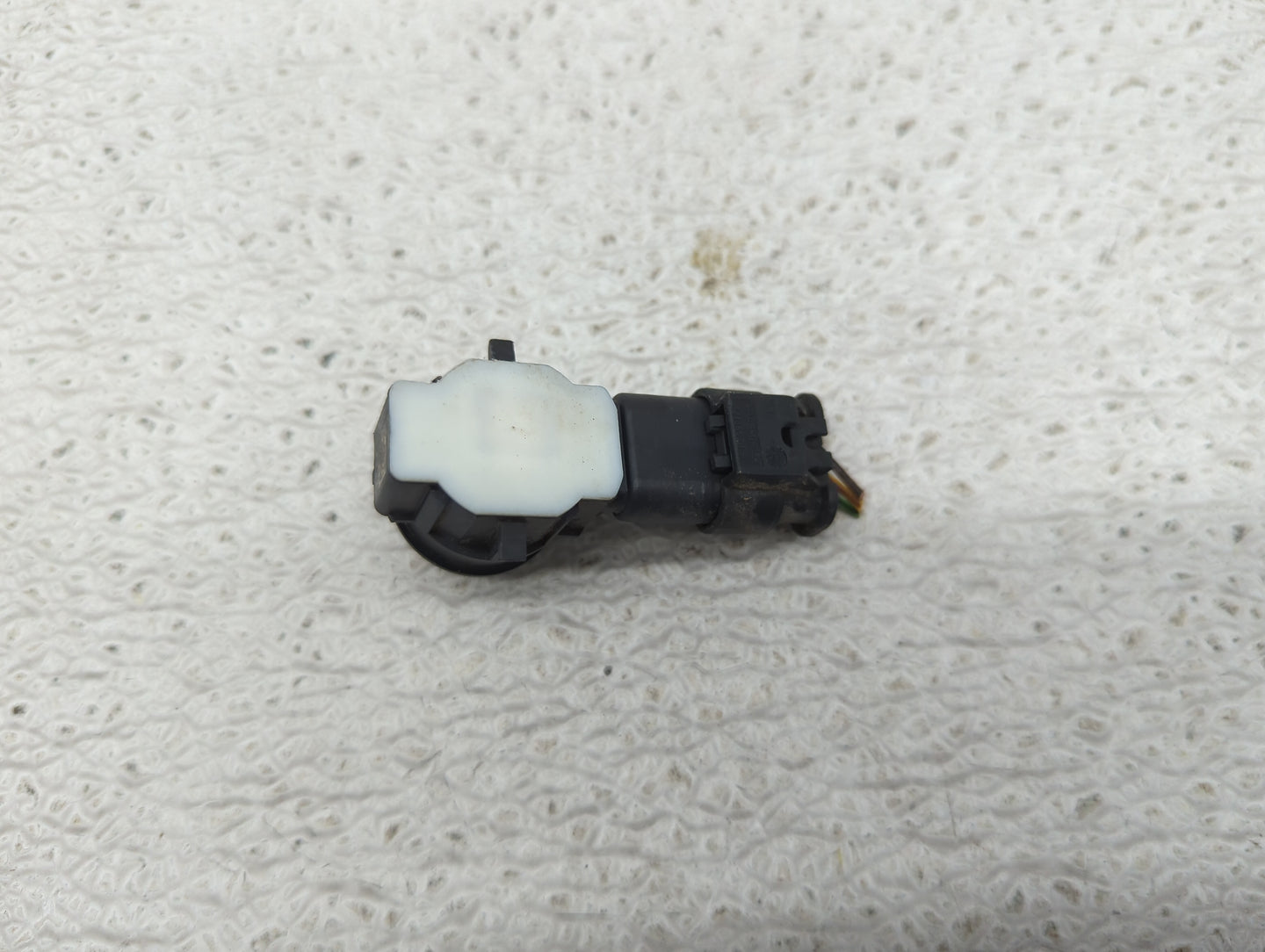 Park Assist Sensor - Oemusedautoparts1.com