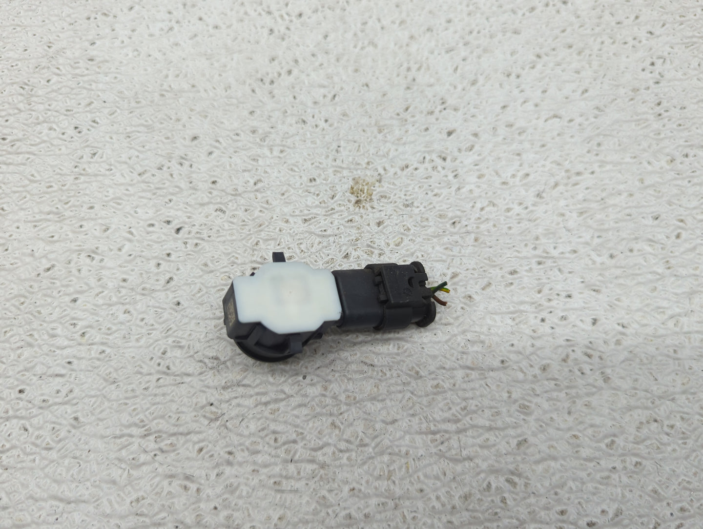 Park Assist Sensor - Oemusedautoparts1.com
