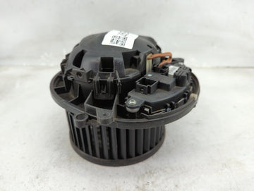 2017-2019 Bmw 330i Heater AC Blower Motor P/N:9319919-01 T954493-A Fits Fits 2012 2013 2014 2015 2016 2017 2018 2019 2020 20