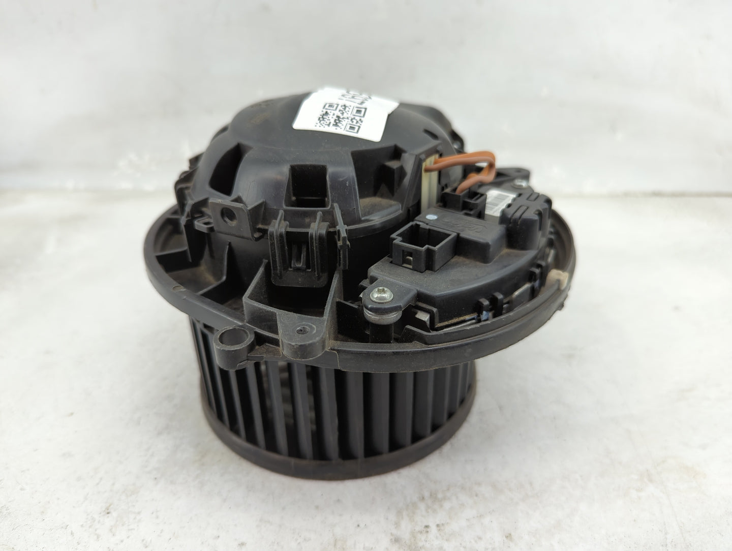 2017-2019 Bmw 330i Heater AC Blower Motor P/N:9319919-01 T954493-A Fits Fits 2012 2013 2014 2015 2016 2017 2018 2019 2020 20