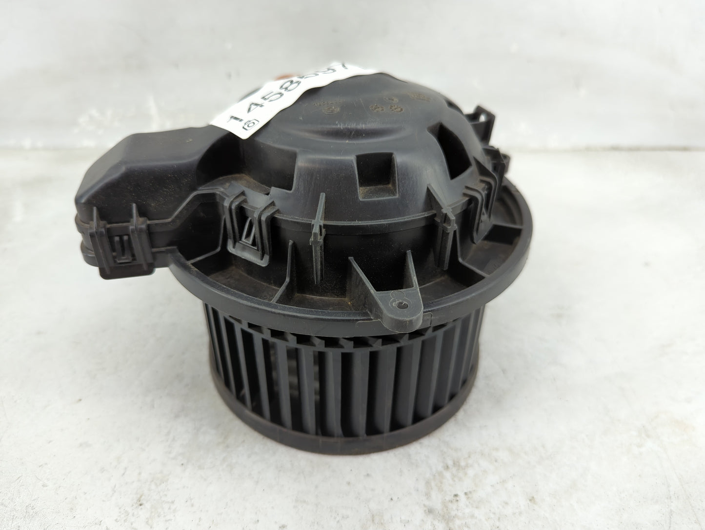 2017-2019 Bmw 330i Heater AC Blower Motor P/N:9319919-01 T954493-A Fits Fits 2012 2013 2014 2015 2016 2017 2018 2019 2020 20