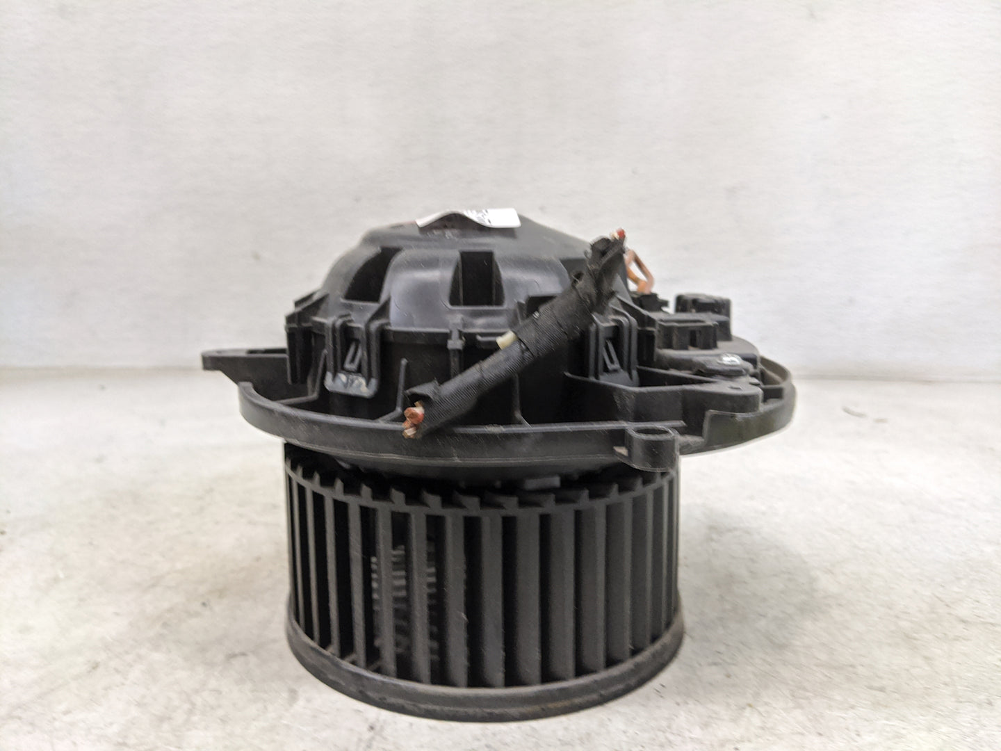 2017-2019 Bmw 330i Heater AC Blower Motor Fits Fits 2012 2013 2014 2015 2016 2017 2018 2019 2020 2021 OEM Used Auto Parts - 