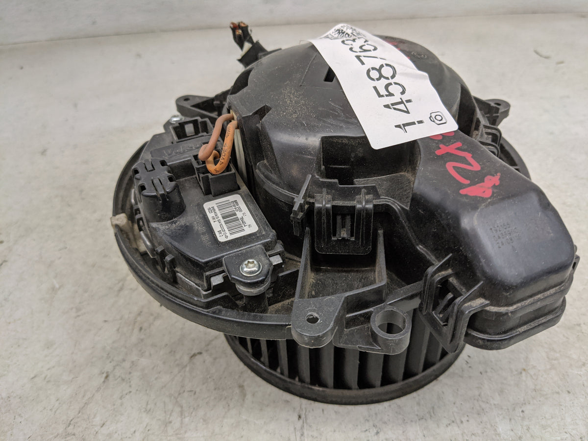 2017-2019 Bmw 330i Heater AC Blower Motor Fits Fits 2012 2013 2014 2015 2016 2017 2018 2019 2020 2021 OEM Used Auto Parts - 