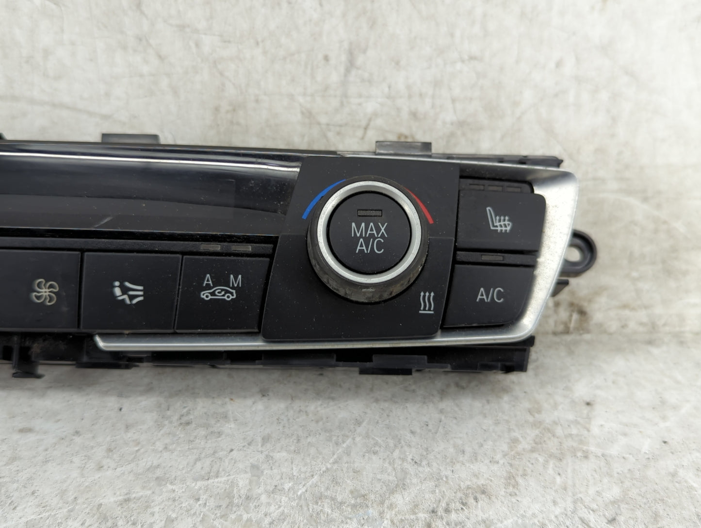 2017-2019 Bmw 330i Climate Control Module Temperature AC/Heater Replacement P/N:9363546-02 Fits OEM Used Auto Parts - Oemuse