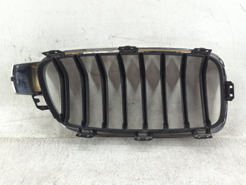2017-2019 Bmw 330i Front Grille Bumper Not Included 1459864