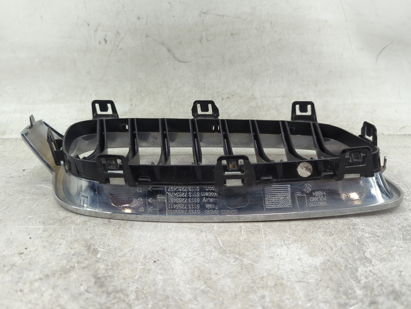 2017-2019 Bmw 330i Front Grille Bumper Not Included 1459864 - Oemusedautoparts1.com
