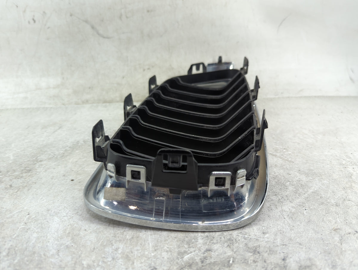 2017-2019 Bmw 330i Front Grille Bumper Not Included 1459864 - Oemusedautoparts1.com