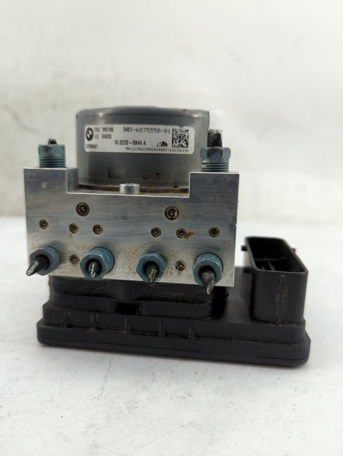 2017-2019 Bmw 330i Anti-Lock Brake ABS Pump Module Actuator OEM P/N:3451-6875558-01 10.0220-0844.4 Fits OEM Used Auto Parts 