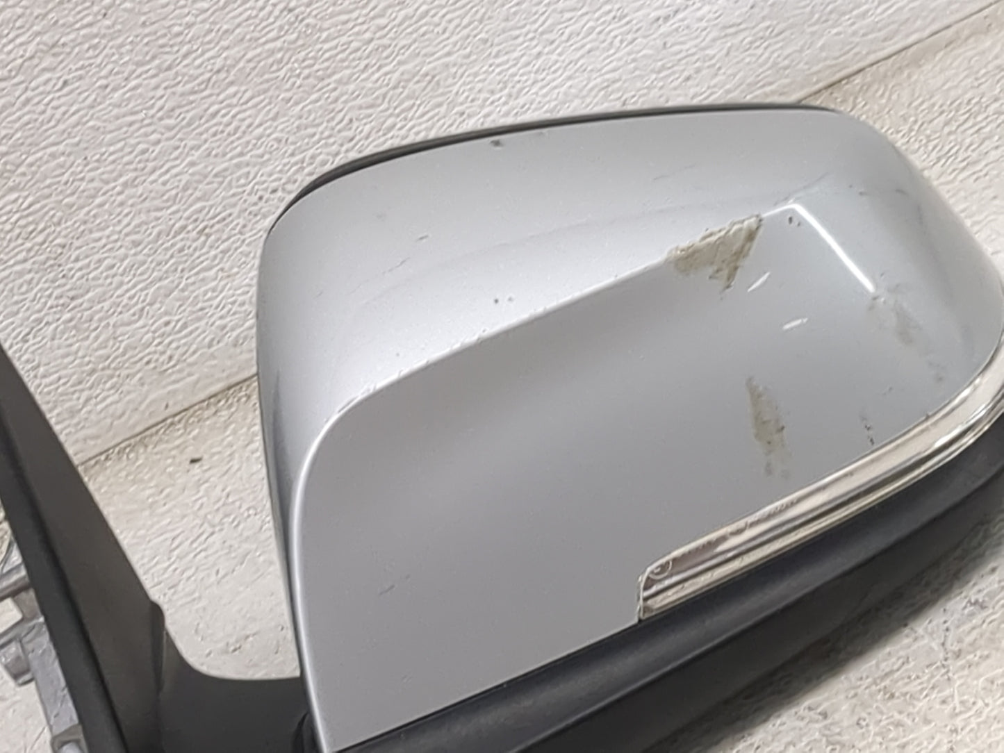 2017-2018 Bmw 330i Driver Side View Mirror - Left Door Mirror OEM Used - Oemusedautoparts1.com