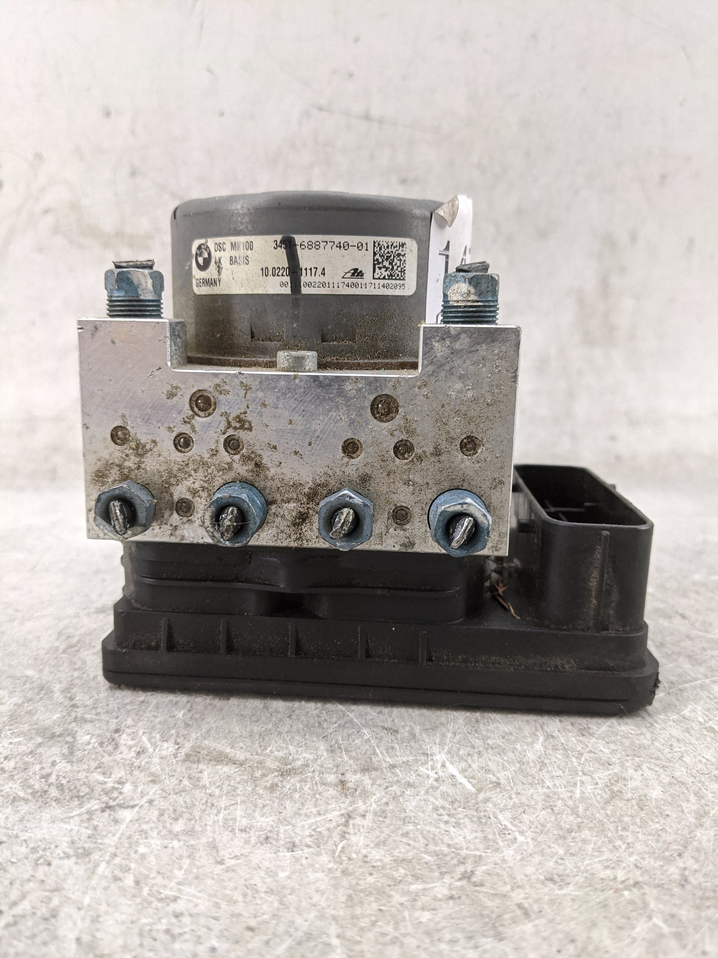2017-2019 Bmw 330i ABS Pump Control Module Replacement P/N:34526887740-01 6887741 Fits OEM Used Auto Parts - Oemusedautopart