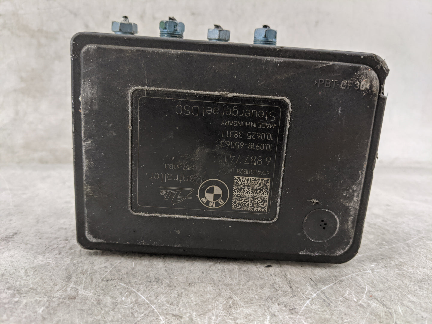 2017-2019 Bmw 330i ABS Pump Control Module Replacement P/N:34526887740-01 6887741 Fits OEM Used Auto Parts - Oemusedautopart