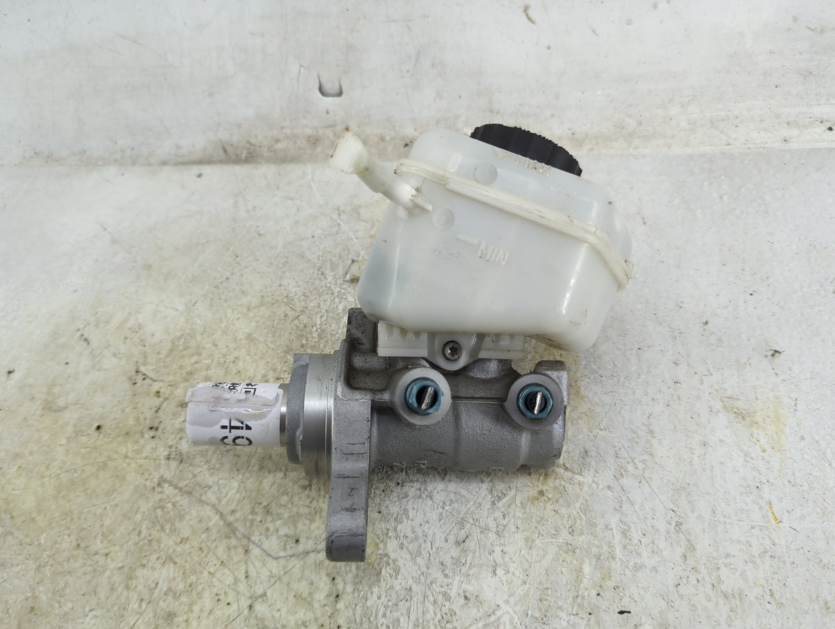 2017-2019 Bmw 330i Brake Master Cylinder - Oemusedautoparts1.com