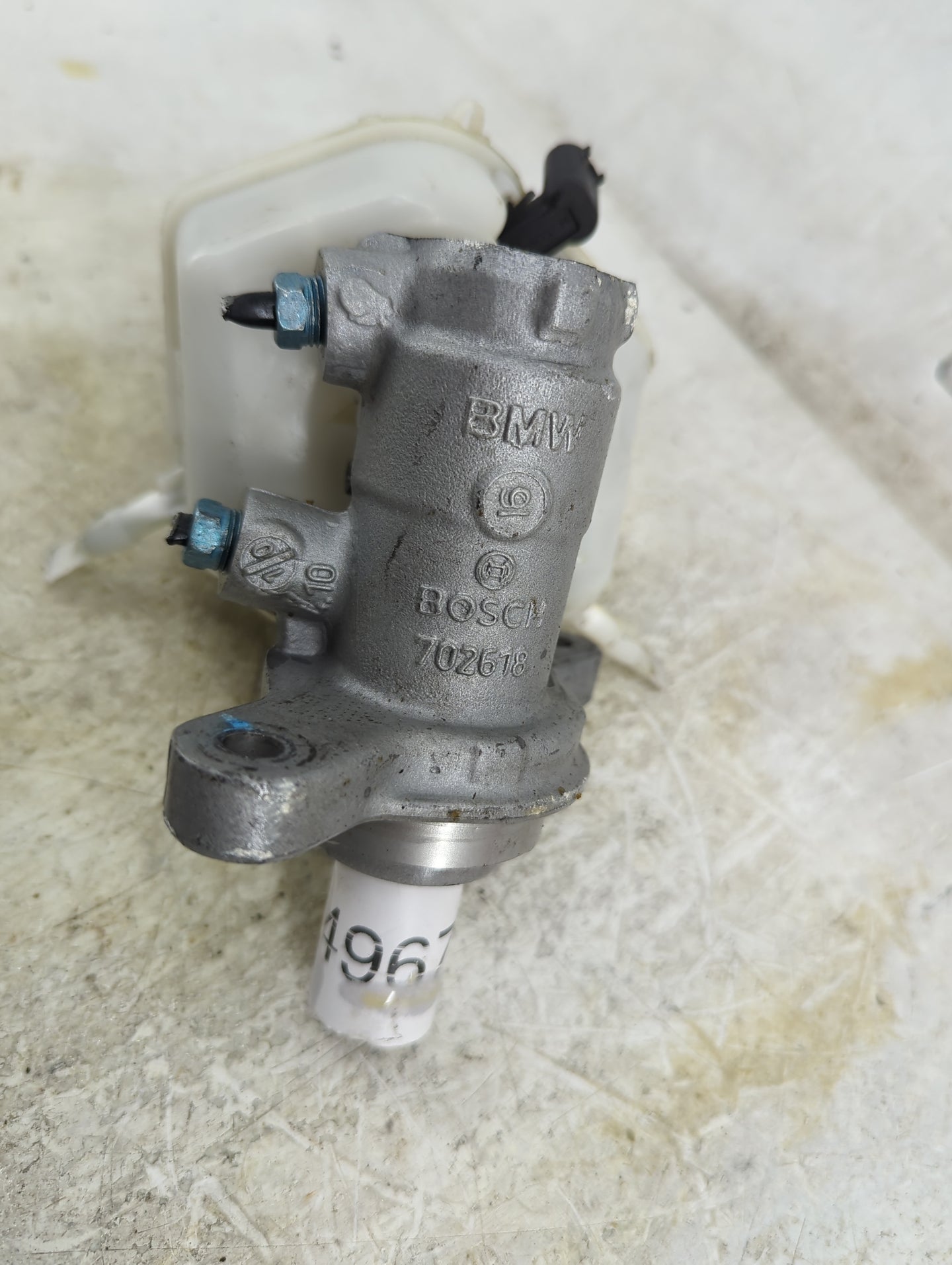 2017-2019 Bmw 330i Brake Master Cylinder - Oemusedautoparts1.com
