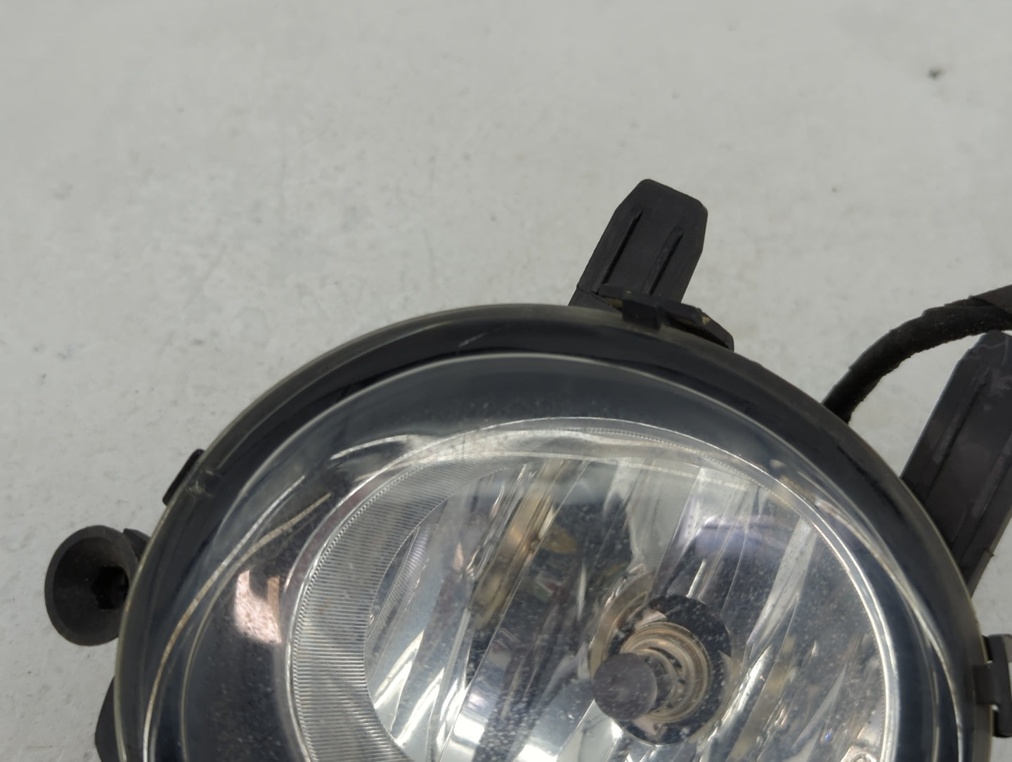 2017-2017 Bmw 430i Passenger Right Oem Fog Light Lamp Black - Oemusedautoparts1.com
