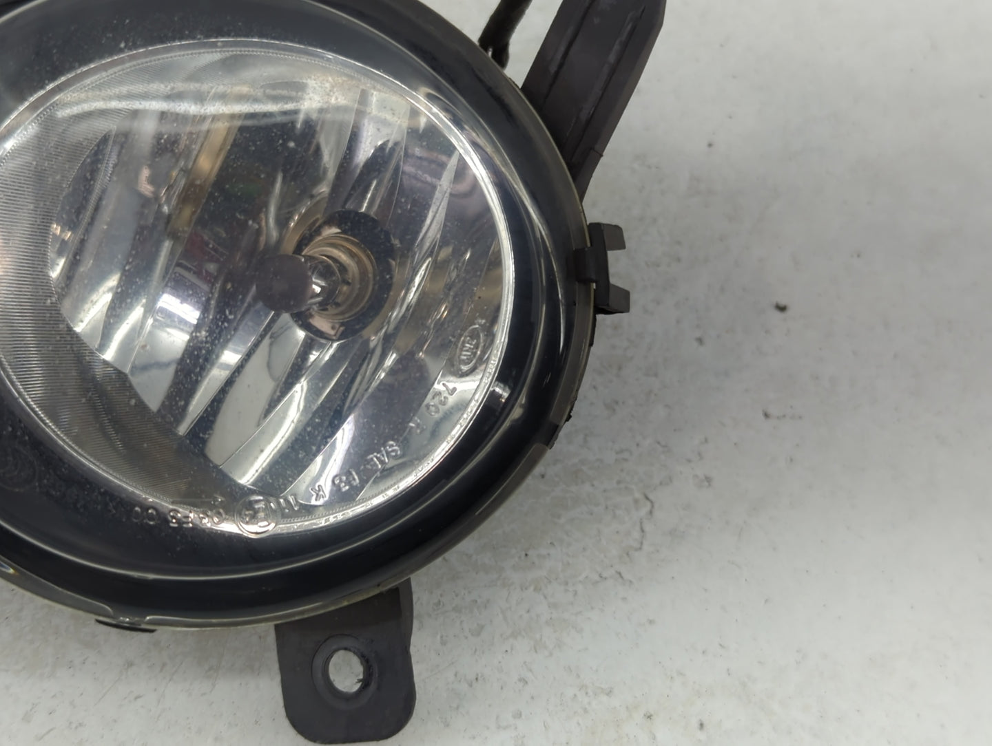 2017-2017 Bmw 430i Passenger Right Oem Fog Light Lamp Black - Oemusedautoparts1.com
