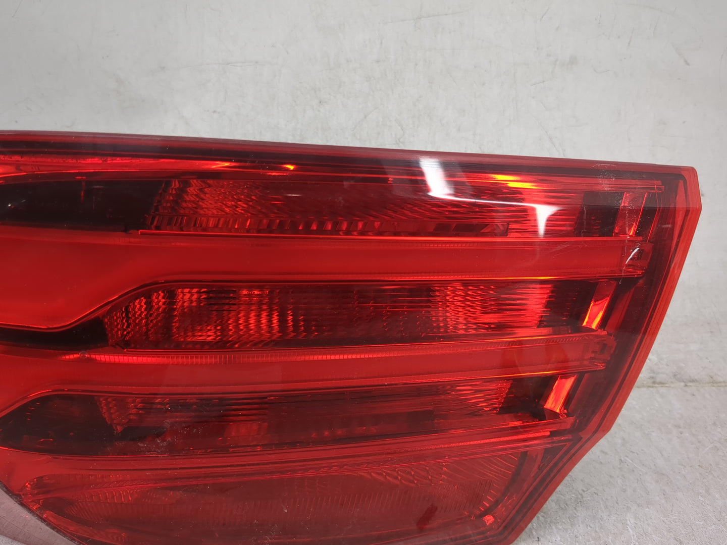 2017 Bmw 430i Tail Light Assembly Passenger Right OEM P/N:618072 618074 Fits Fits 2014 2015 2016 OEM Used Auto Parts - Oemus