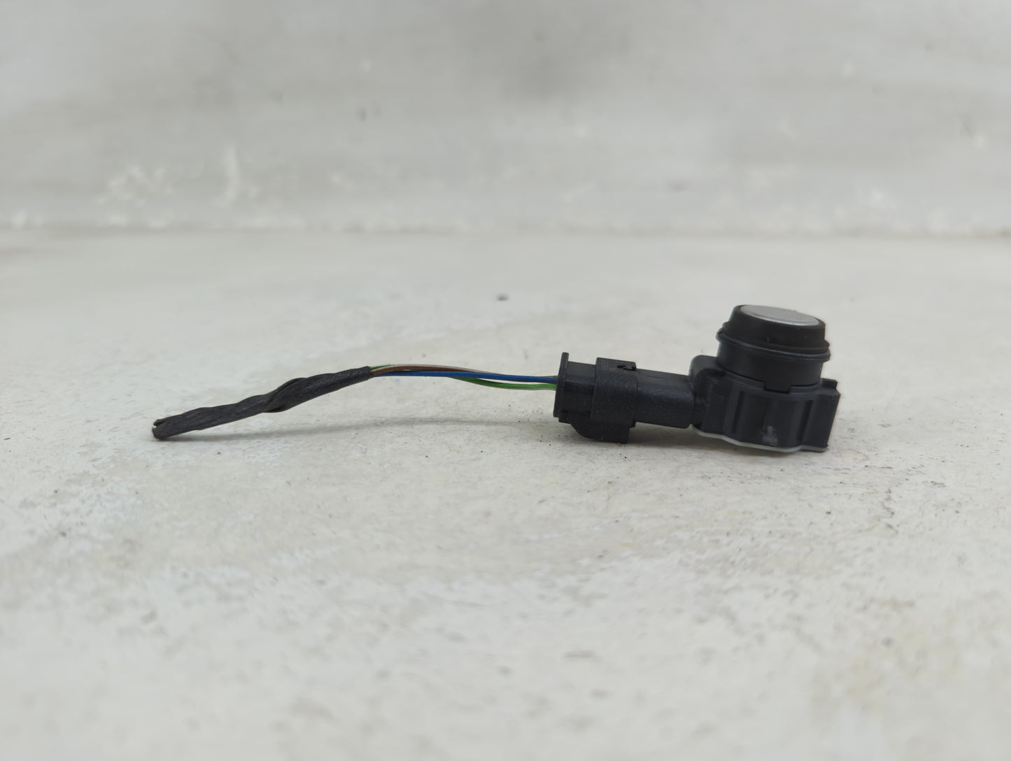 2017 Bmw 430i Front Park Assist Sensor Black - Oemusedautoparts1.com