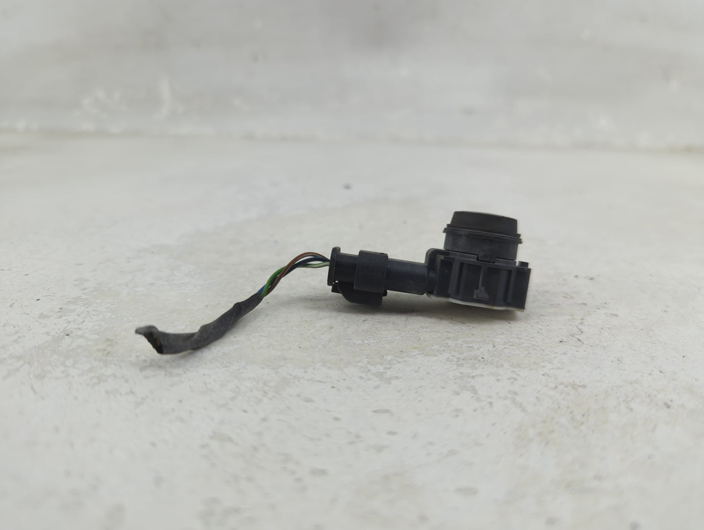 2017 Bmw 430i Front Park Assist Sensor Silver - Oemusedautoparts1.com