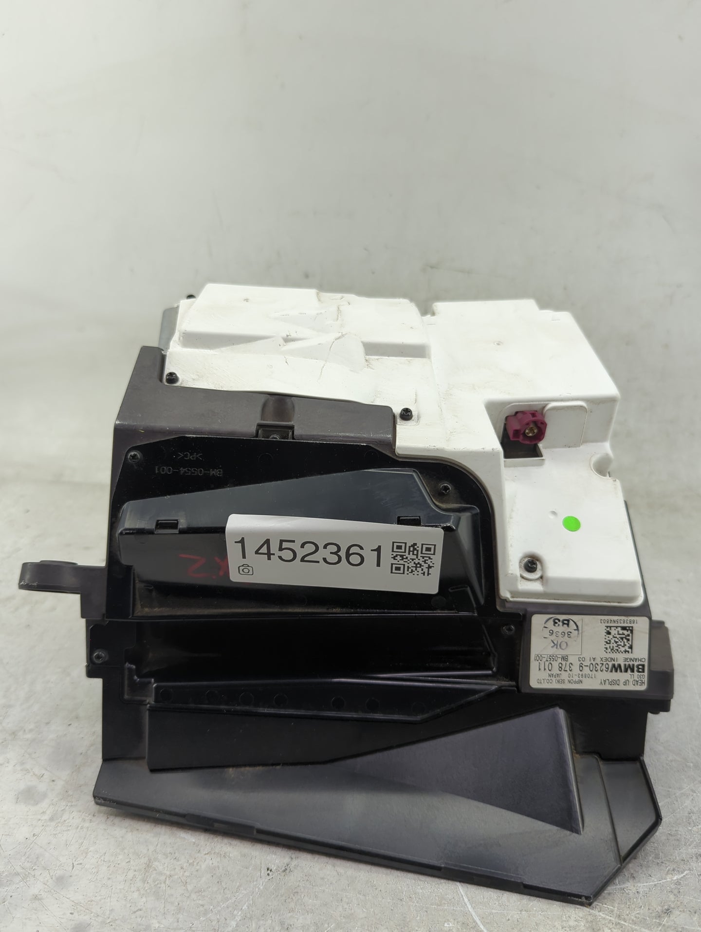 2017-2018 Bmw 540i Information Display Screen - Oemusedautoparts1.com
