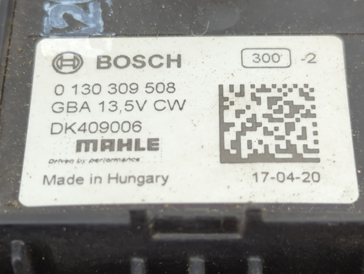 2017 Bmw 540i Heater AC Blower Motor P/N:0130309508 F011500300 Fits OEM Used Auto Parts - Oemusedautoparts1.com