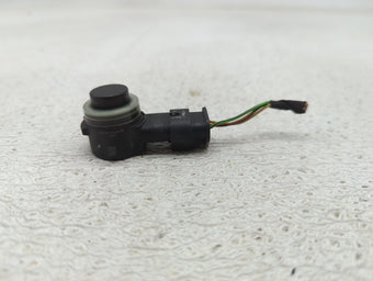 compare product 2017 Bmw 740 Front Park Assist Sensor Black