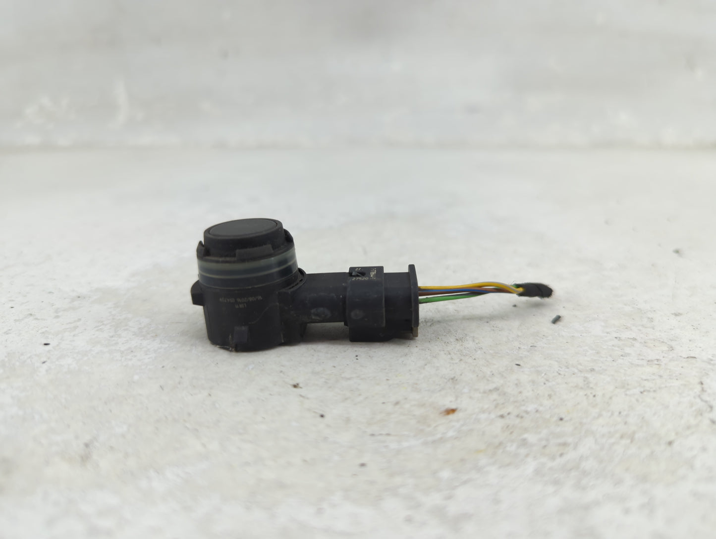 2017 Bmw 740xli Front Park Assist Sensor Black 1456560 - Oemusedautoparts1.com