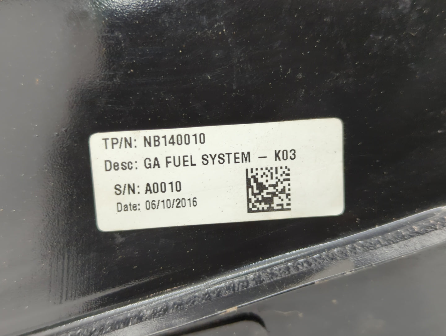 2017 Bmw G 310 R Motorcycle Fuel Gas Petrol Tank Black - Oemusedautoparts1.com