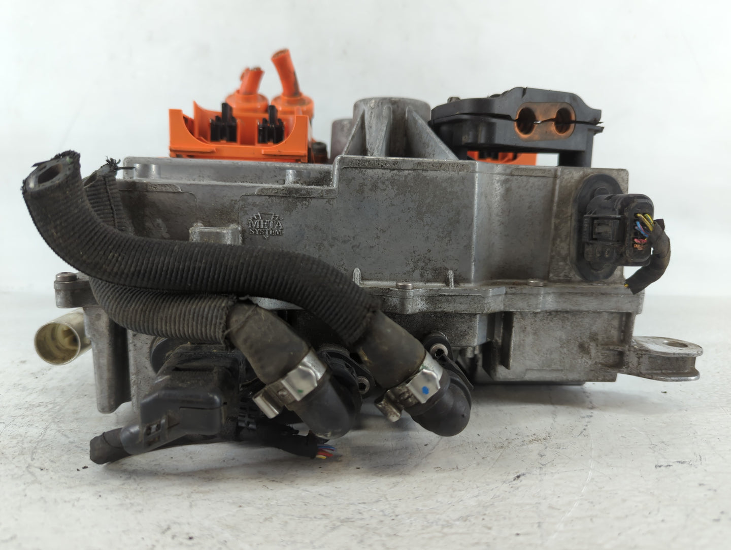 2017-2018 Bmw I3 Hybrid DC Synergy Drive Power Inverter P/N:4010184901 Fits Fits 2017 2018 OEM Used Auto Parts - Oemusedauto