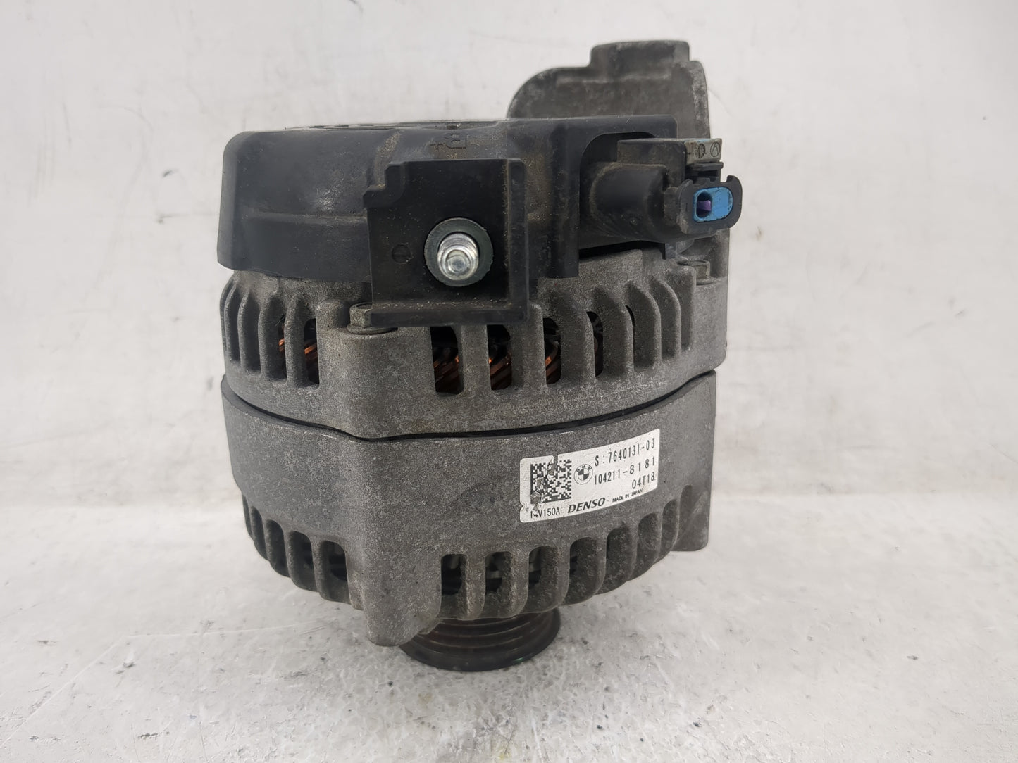 2016-2019 Bmw X1 Alternator Replacement Generator Charging Assembly Engine OEM P/N:7640131-03 104211-8181 Fits OEM Used Auto