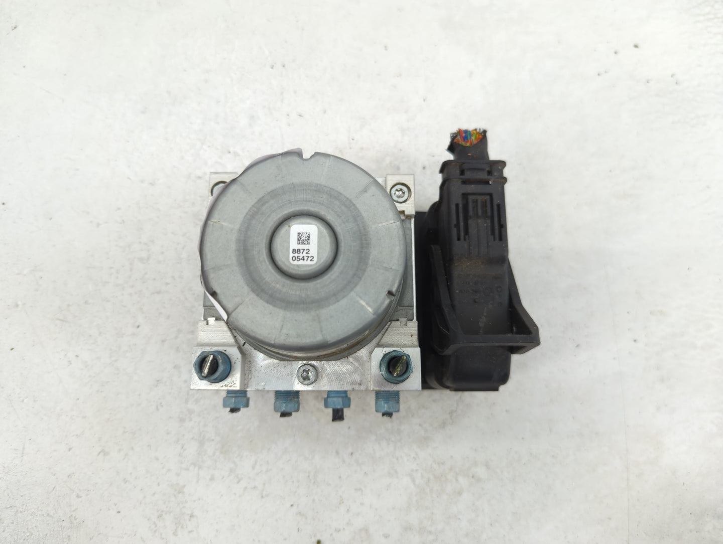 2017 Bmw X1 ABS Pump Control Module Replacement P/N:6888063-01 Fits OEM Used Auto Parts - Oemusedautoparts1.com