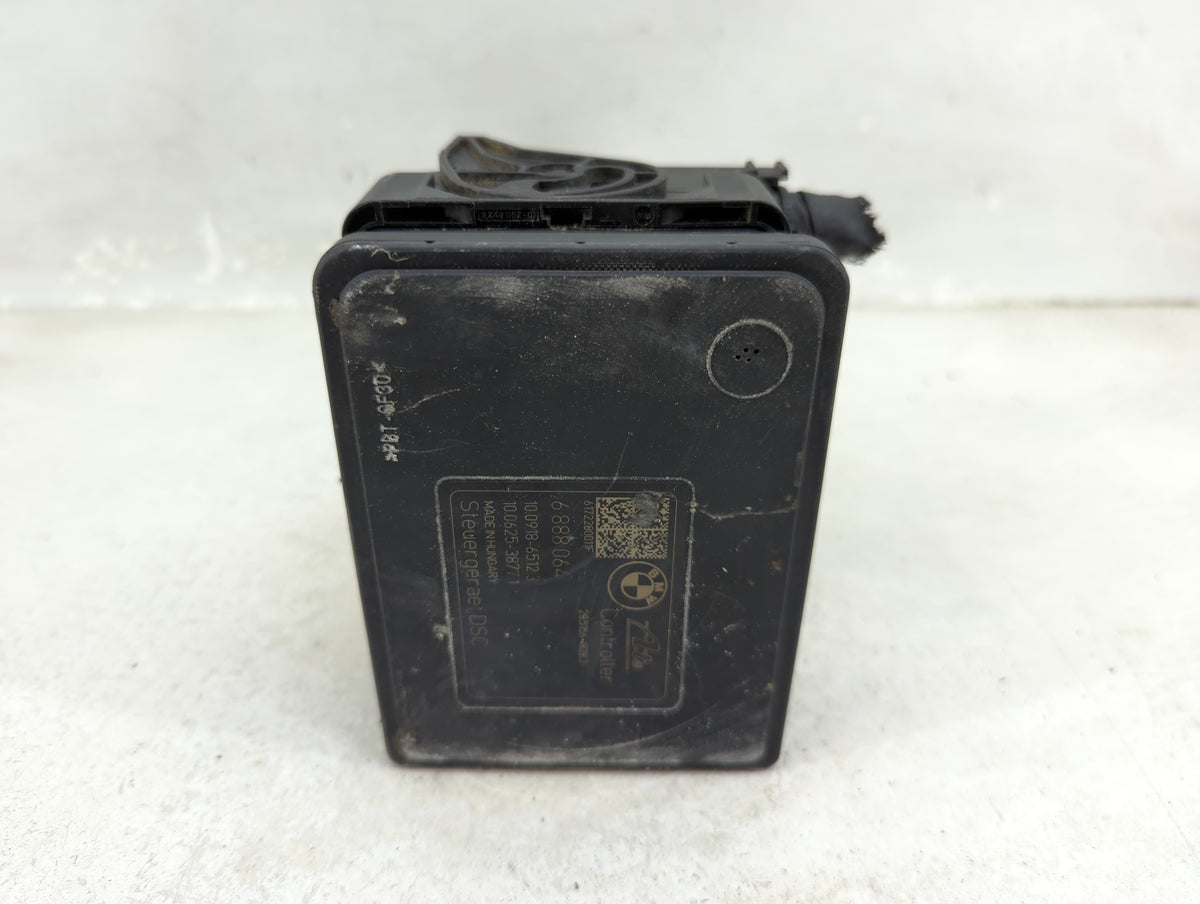 2017 Bmw X1 Anti-Lock Brake ABS Pump Module Actuator OEM P/N:6888063-01 Fits OEM Used Auto Parts - Oemusedautoparts1.com