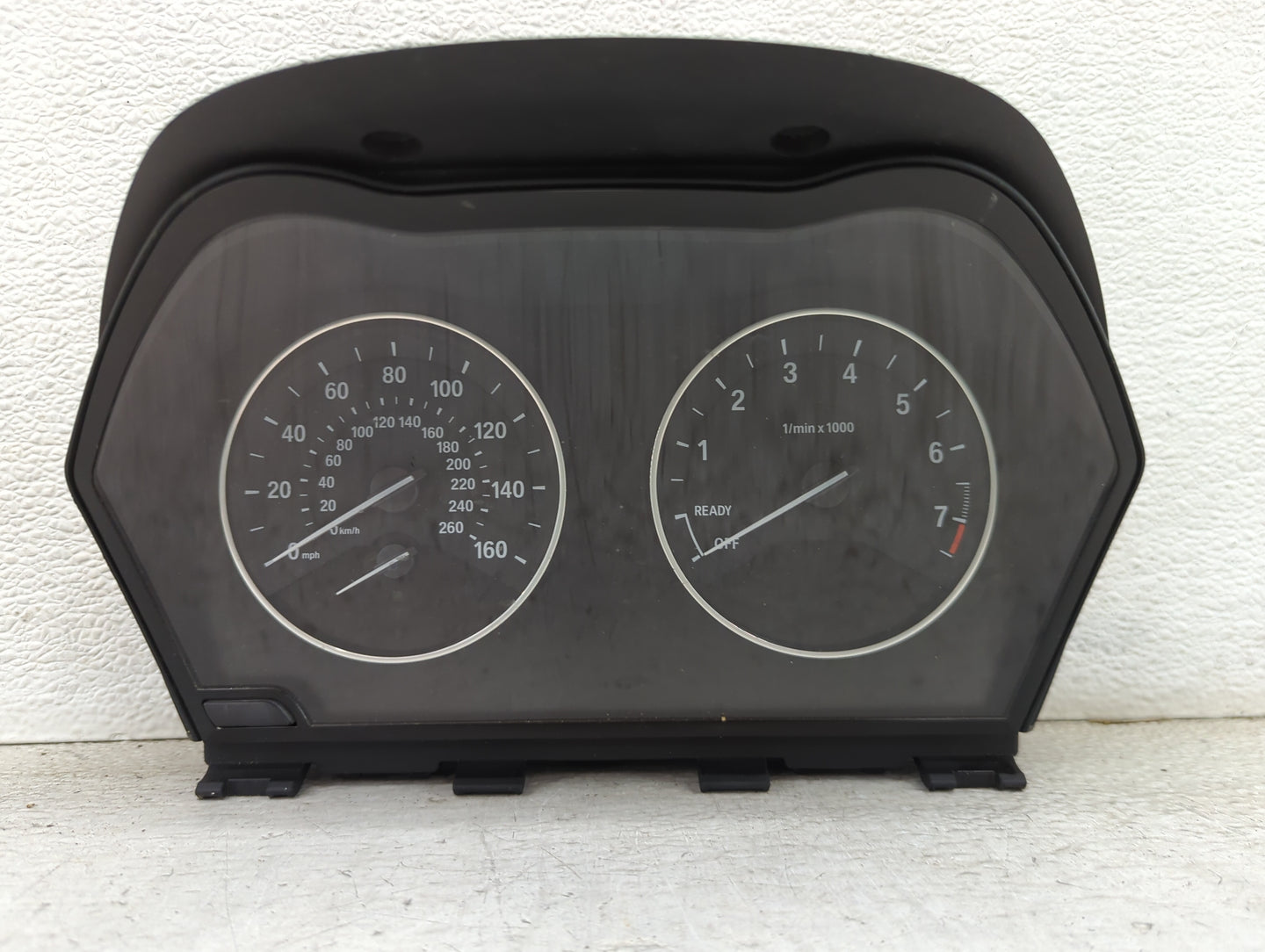 2016-2017 Bmw X1 Instrument Cluster Speedometer Gauges P/N:9295446 6834487-02, 1K6834487O2G Miles:70K Fits Fits 2015 2016 20