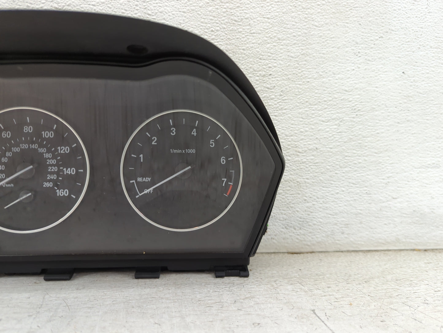2016-2017 Bmw X1 Instrument Cluster Speedometer Gauges P/N:9295446 6834487-02, 1K6834487O2G Miles:70K Fits Fits 2015 2016 20