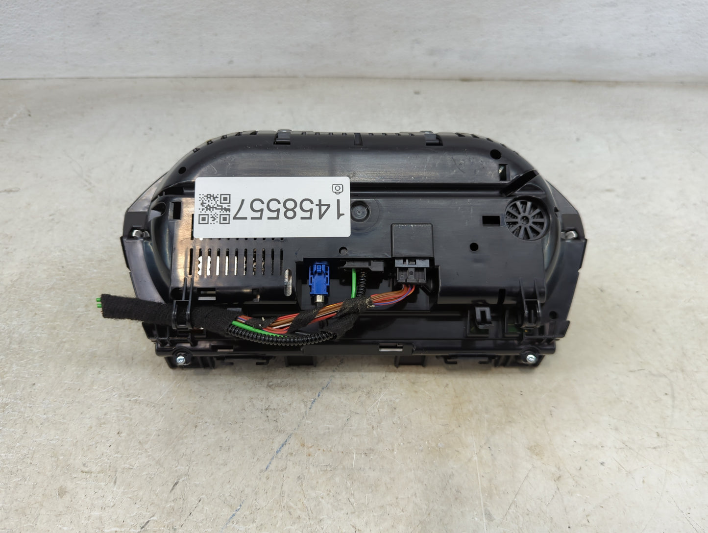 2016-2017 Bmw X1 Instrument Cluster Speedometer Gauges P/N:9295446 6834487-02, 1K6834487O2G Miles:70K Fits Fits 2015 2016 20
