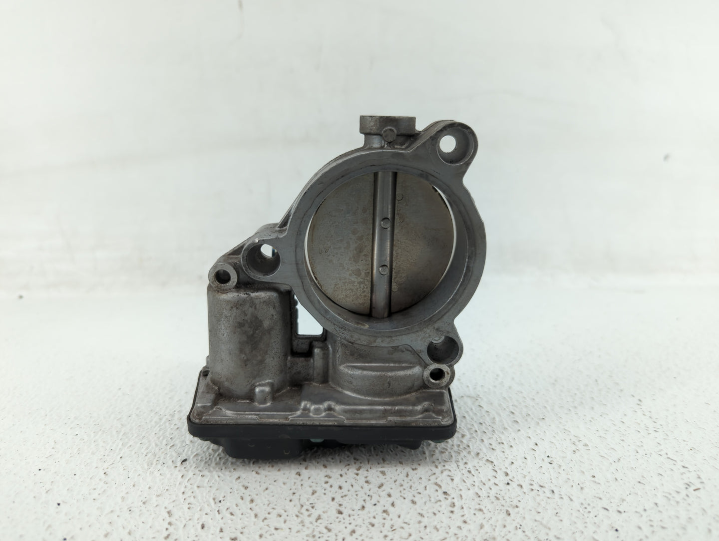 2016-2022 Bmw X1 Throttle Body P/N:7 619 008 7619008 Fits Fits 2016 2017 2018 2019 2020 2021 2022 OEM Used Auto Parts - Oemu
