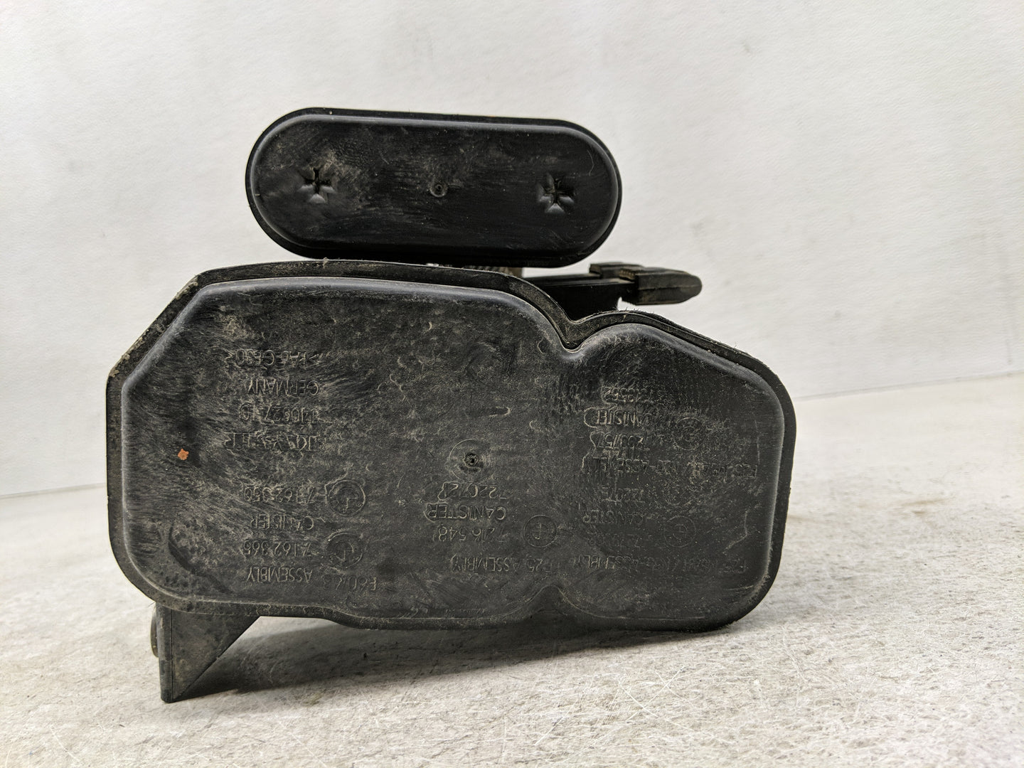 2017 Bmw X3 Fuel Vapor Charcoal Canister - Oemusedautoparts1.com