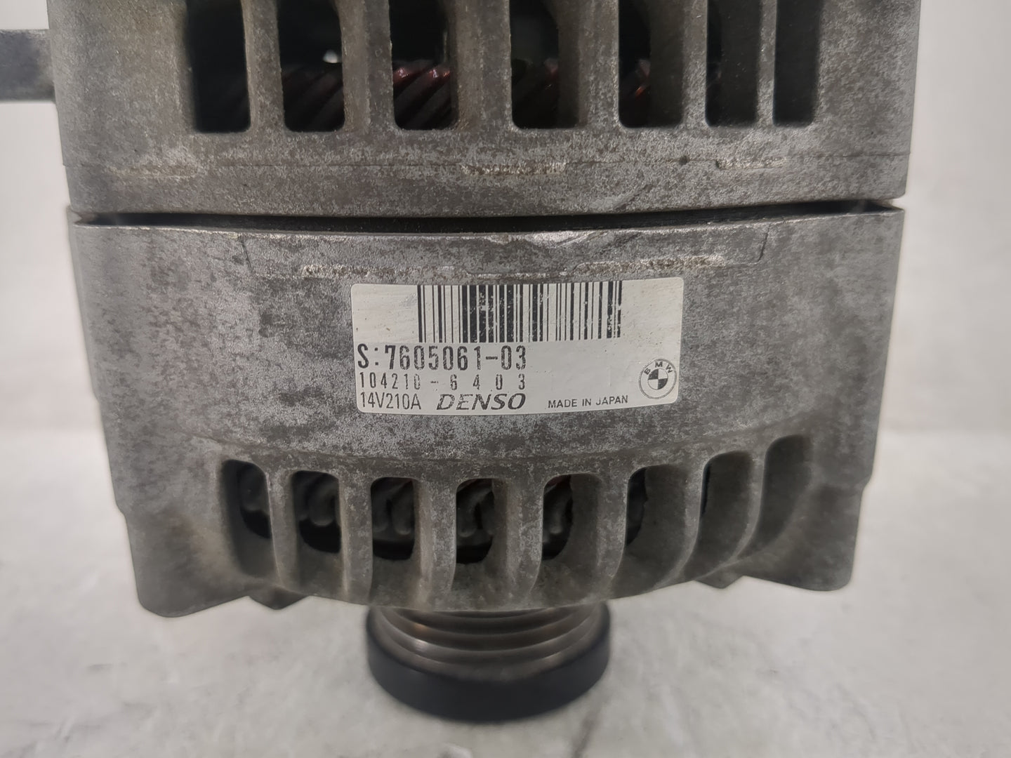 2013-2017 Bmw X3 Alternator Replacement Generator Charging Assembly Engine OEM P/N:7605061-03 Fits OEM Used Auto Parts - Oem