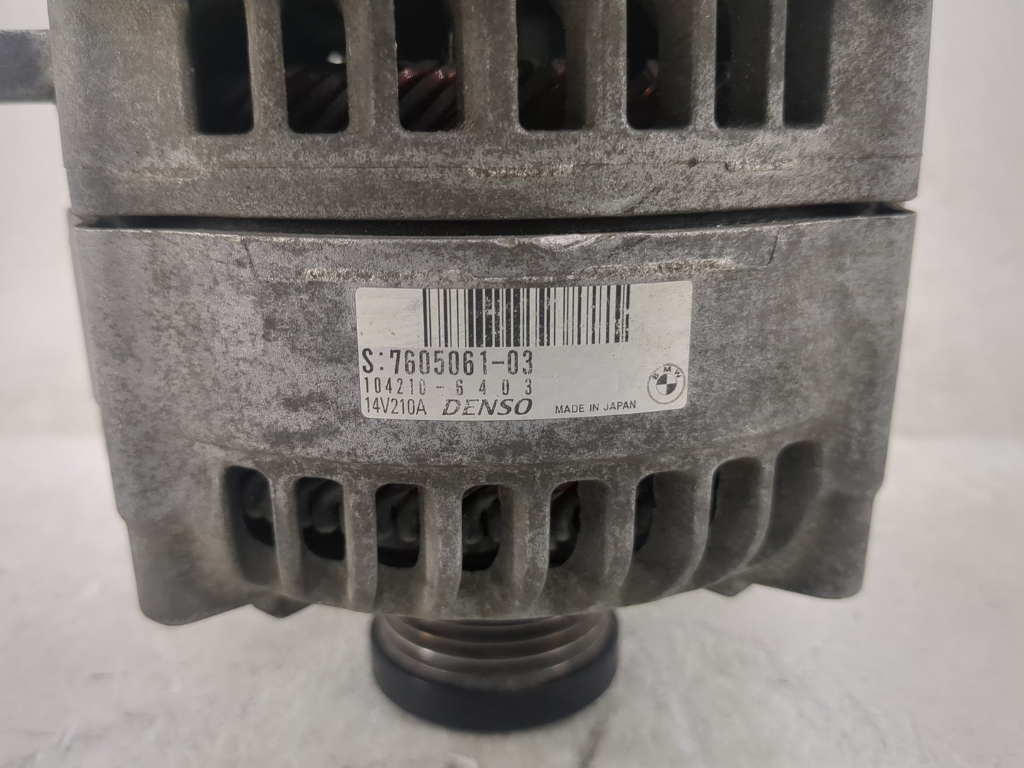 2013-2017 Bmw X3 Alternator Replacement Generator Charging Assembly Engine OEM P/N:7605061-03 Fits OEM Used Auto Parts - Oem