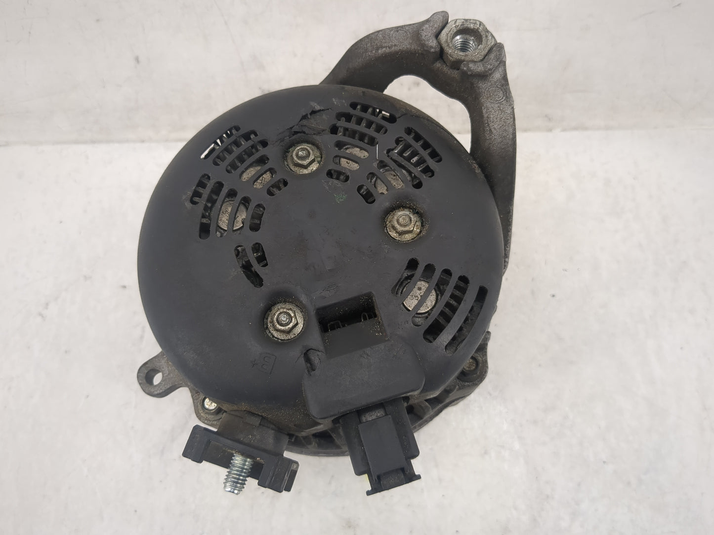 2013-2017 Bmw X3 Alternator Replacement Generator Charging Assembly Engine OEM P/N:7605061-03 Fits OEM Used Auto Parts - Oem