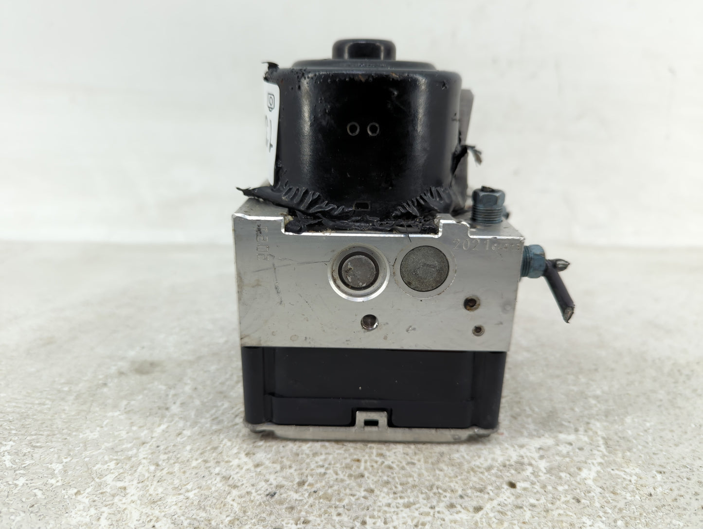 2015-2017 Bmw X3 ABS Pump Control Module Replacement P/N:3451-6852886-01 Fits Fits 2015 2016 2017 2018 OEM Used Auto Parts -