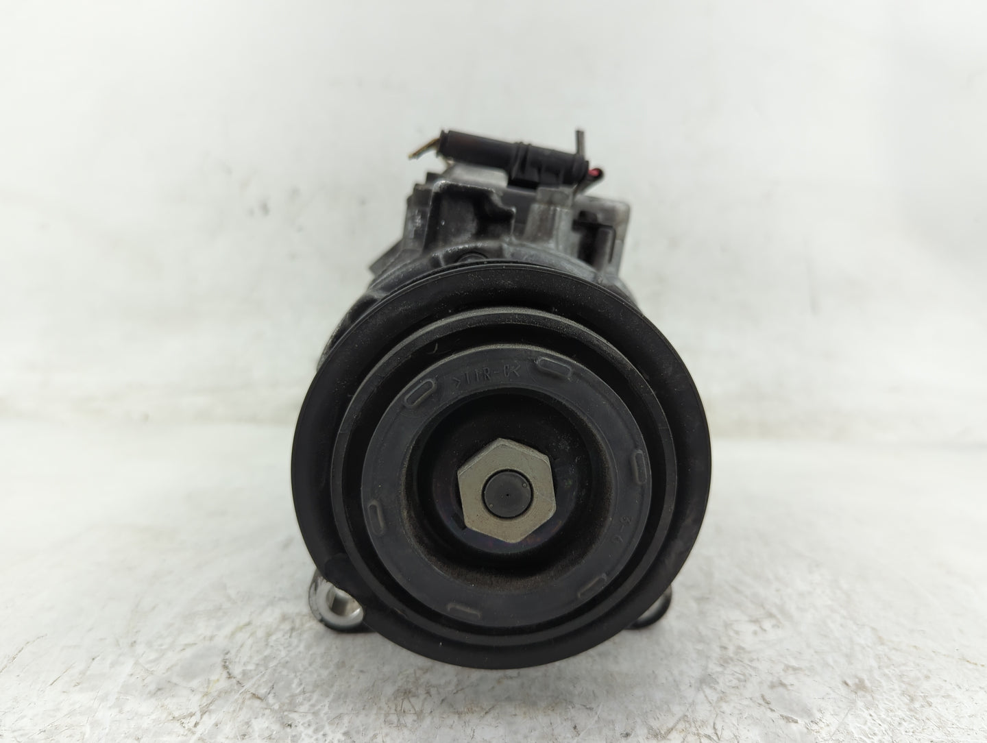2013-2017 Bmw X3 Air Conditioning A/c Ac Compressor Oem - Oemusedautoparts1.com