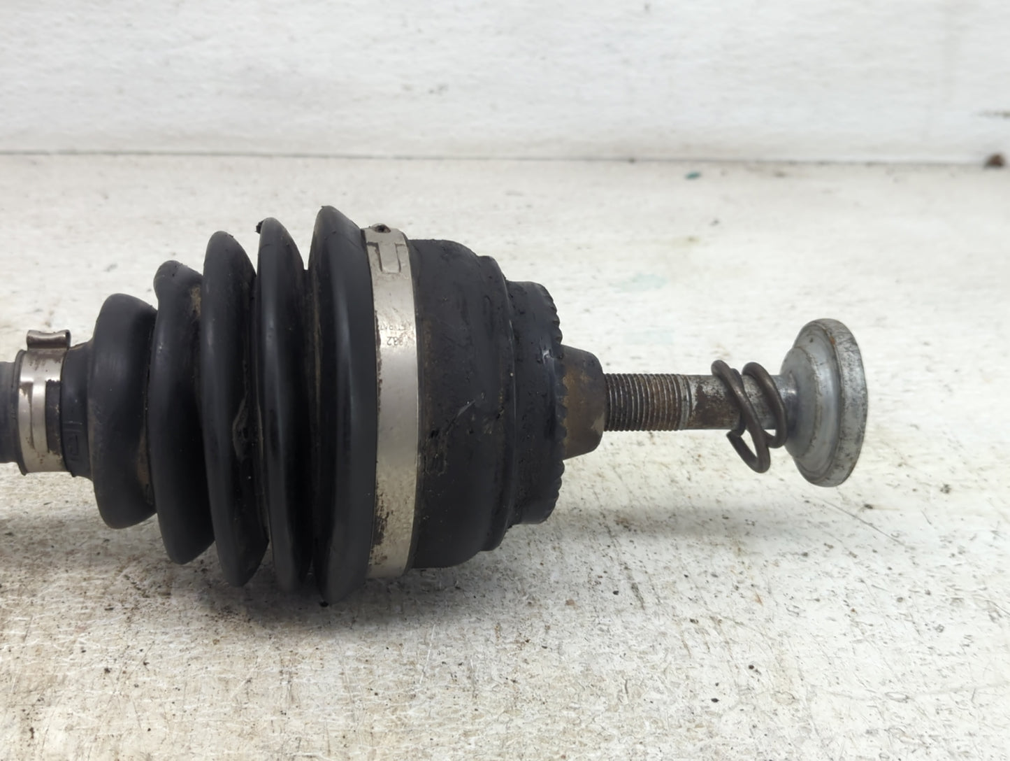 2011-2017 Bmw X3 Axle Shaft Front Passenger Cv C/v - Oemusedautoparts1.com