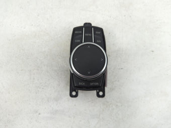 compare product 2017 Bmw X3 Radio AM FM Cd Player Receiver Replacement P/N:6582 6829082-02 65826829082-02, 90160-068/0010 Fits OEM Used Auto Parts