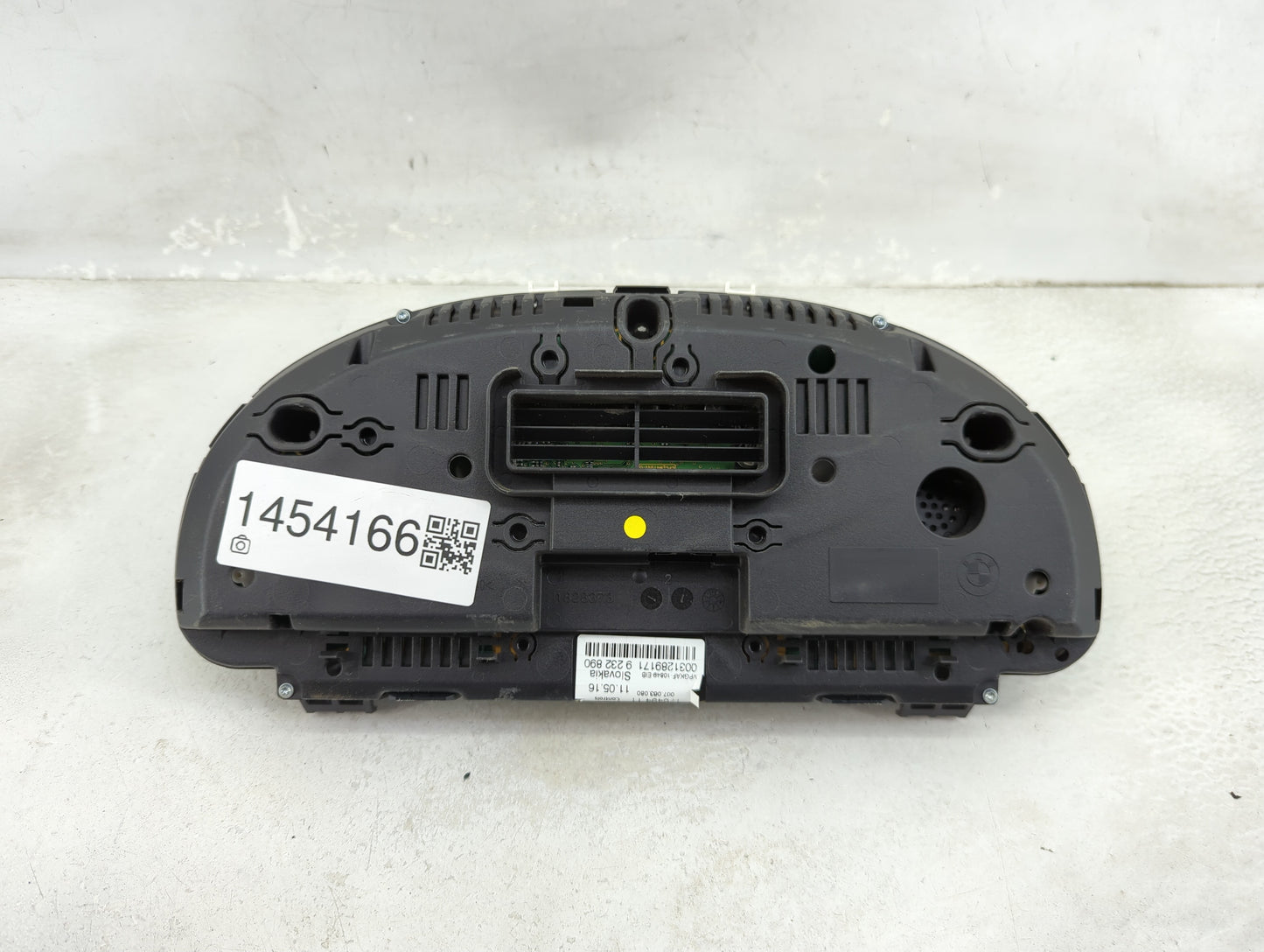2015-2017 Bmw X3 Instrument Cluster Speedometer Gauges P/N:62101K9398349 176494, 9232890 Miles:57K Fits Fits 2014 2015 2016 