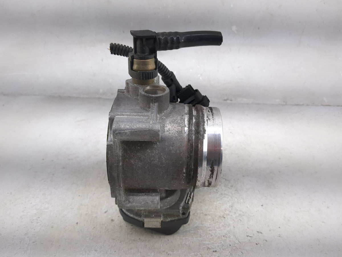 2013-2017 Bmw X3 Throttle Body P/N:13547588625-04 A2C83786800 Fits Fits 2012 2013 2014 2015 2016 2017 2018 OEM Used Auto Par