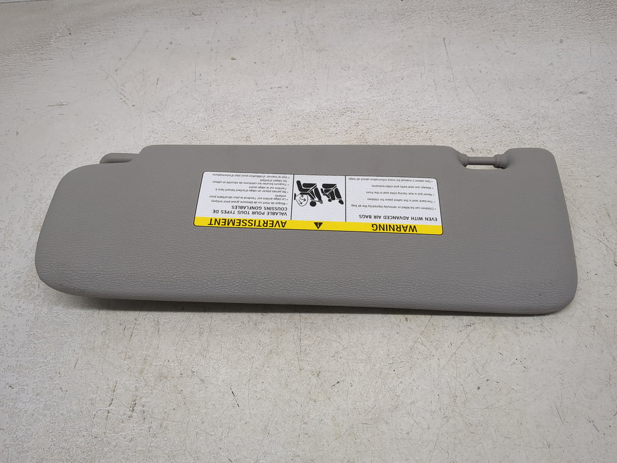 2017 Bmw X3 Sun Visor Shade Replacement Passenger Right Mirror Fits OEM Used Auto Parts - Oemusedautoparts1.com