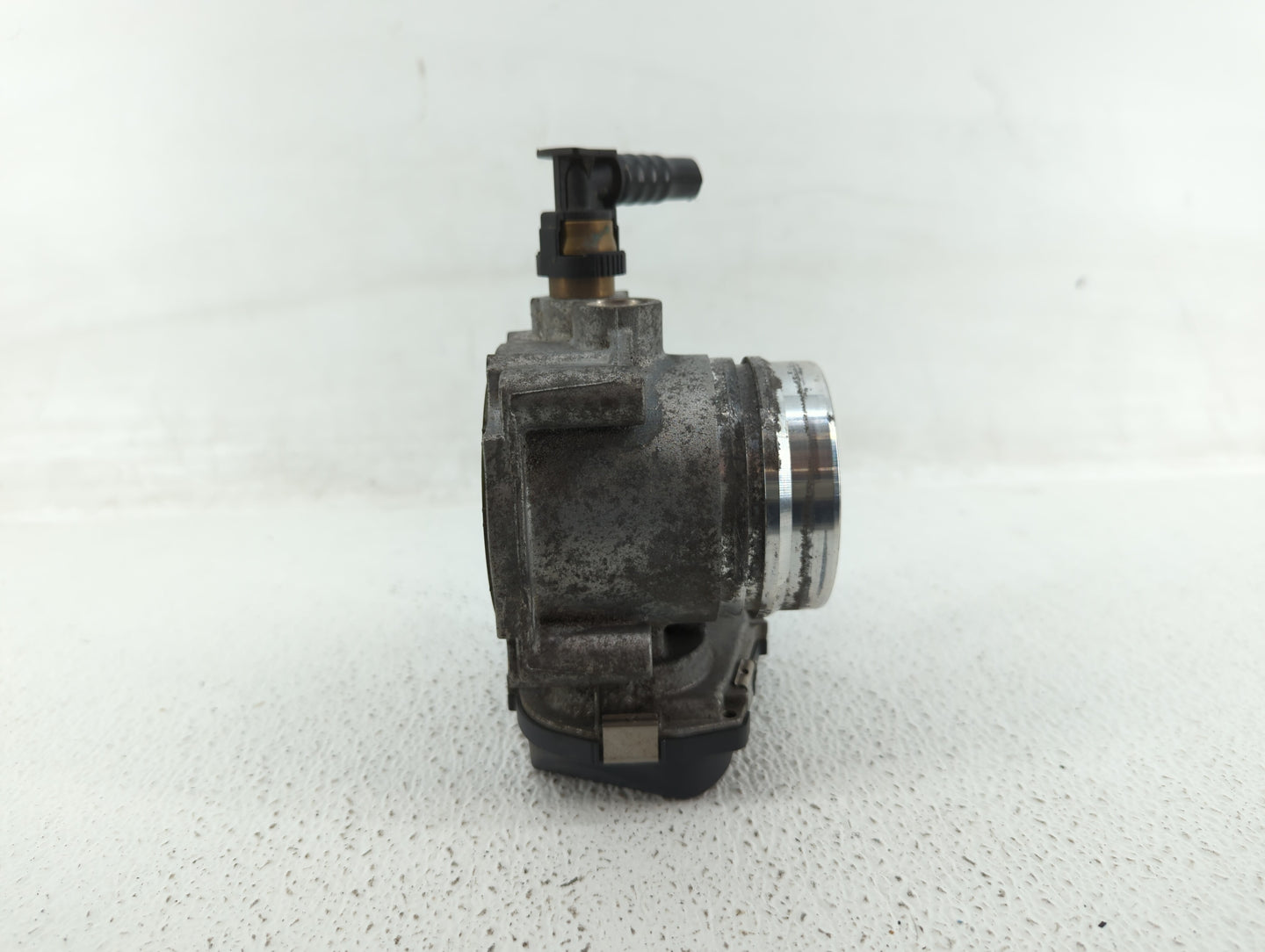 2013-2017 Bmw X3 Throttle Body P/N:1354 7588625-04 1354 7588625-03, 1354 7588625 Fits Fits 2012 2013 2014 2015 2016 2017 201